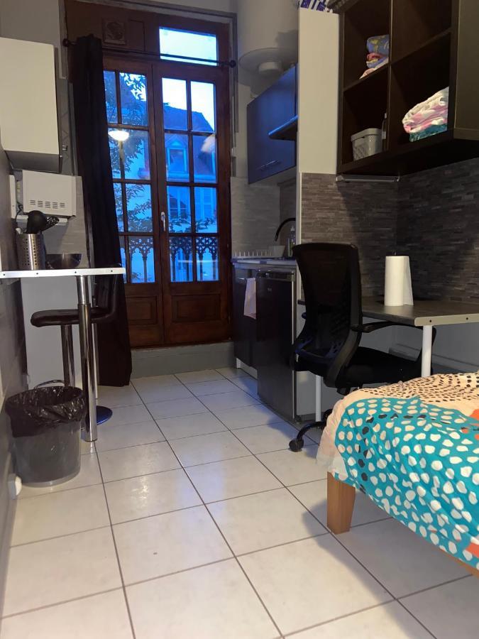 Emplacement Ideal : Studio Au Coeur De Dijon Disponible En Location公寓 外观 照片